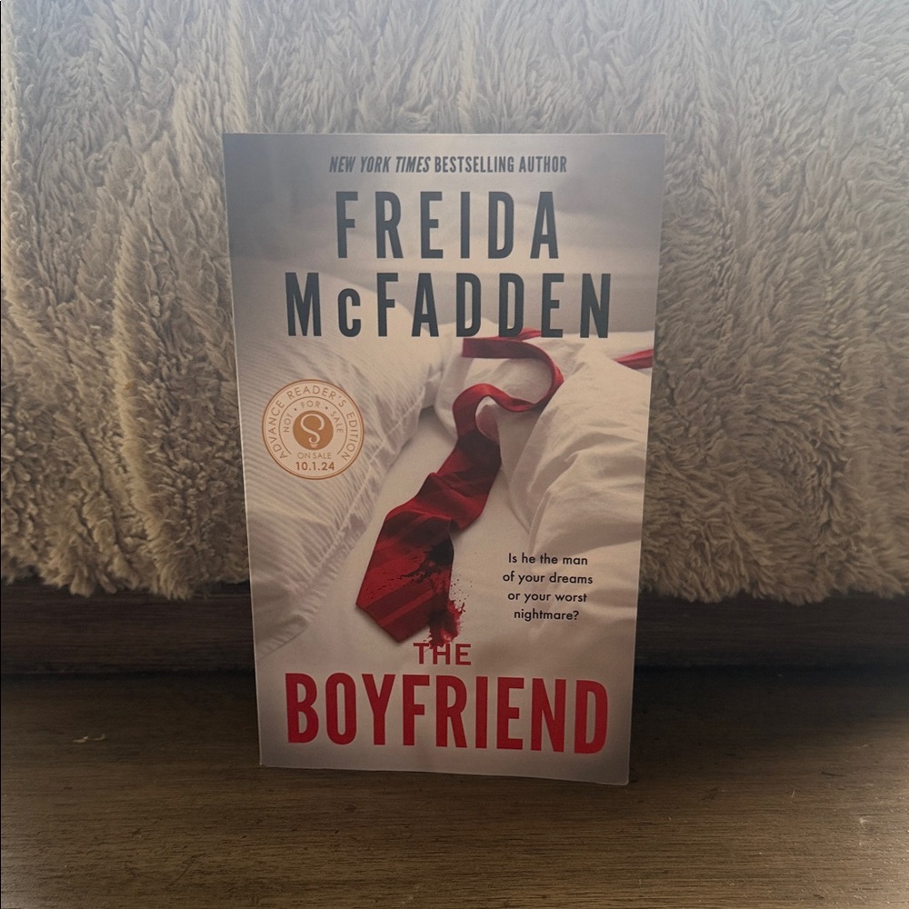 The Boyfriend by Freida McFadden Book